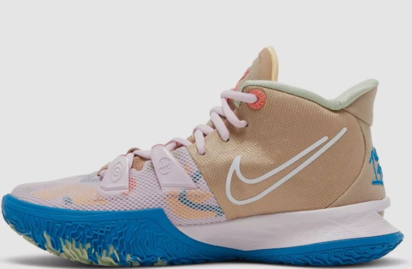 Nike Kyrie 7 EP '7 World 1 People - Regal Pink Women's Size 8.5