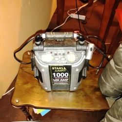 Stanley Jump Box 1000 Amp 