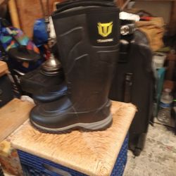Muck Boots by Tidewe. 