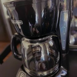 Black and Decker 12 Cup Coffee Maker