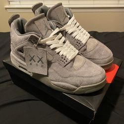 Jordan 4 Kaws