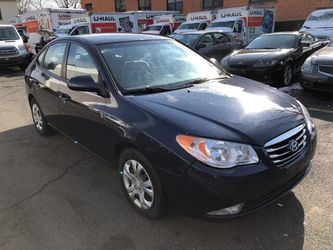2010 HYUNDAI ELANTRA 4DR SEDAN