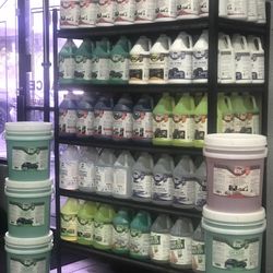 Todo tipo de produtos para limpieza de barcos