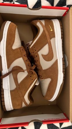 Women’s Nike dunks
