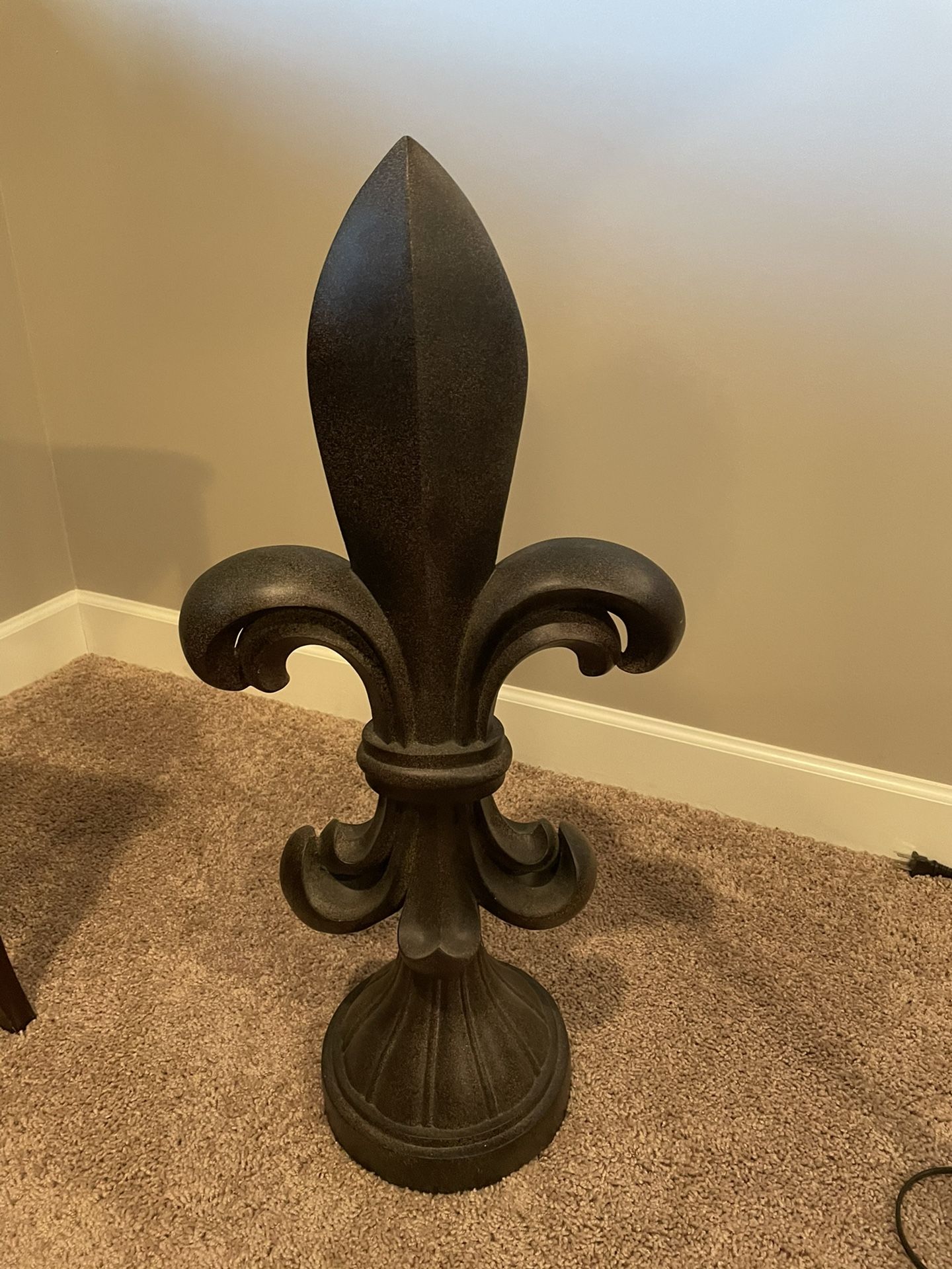 Decorative item