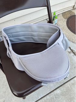 Baby carrier seat