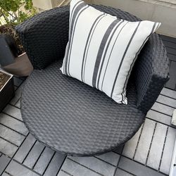 Balcony/Patio Furniture
