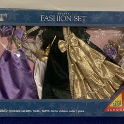 Deluxe Fashion Set Dayton Hudson Doll Clothes vintage Barbie