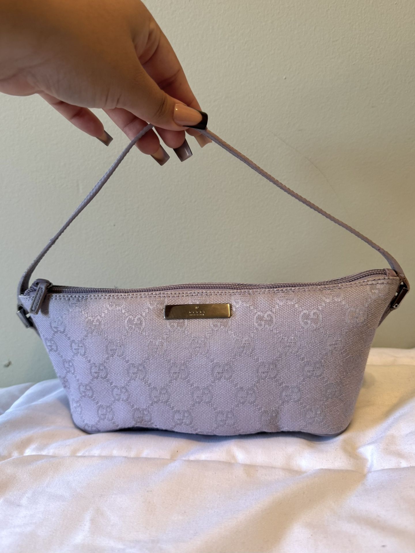 Gucci Shoulder Bag