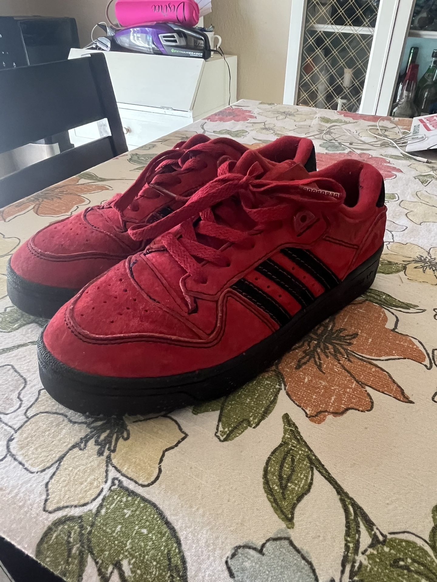Deadpool Adidas
