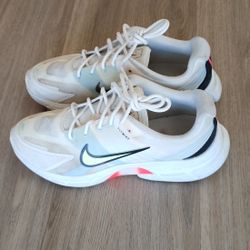 Nike Alphina 5000 Women Sneakers Size 8.5