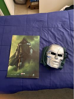 MARVEL PANEL Doom Poster along with Mask & Cloak exclusively SDCC MARVEL PANEL