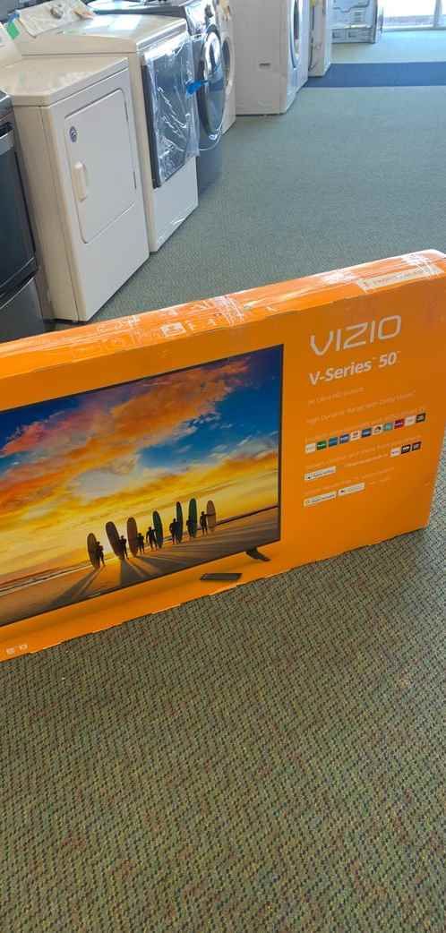 Vizio 4K Smart TV! All new with Warranty! 50 inch TV Television is New ( Open Box) UDJ