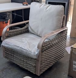 New! 1 Single Wide & Comfy Relaxation Rocker,Swaying w/°360 Turning Porch Or Balcony Reading Chair