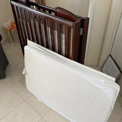 Crib with mattress
