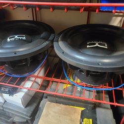 2 12 Inch Subs In Ported Box And Amp 