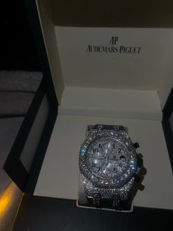 Audemars Piguet Royal Oak Offshore Chronograph VVS1 Iced Out Watch