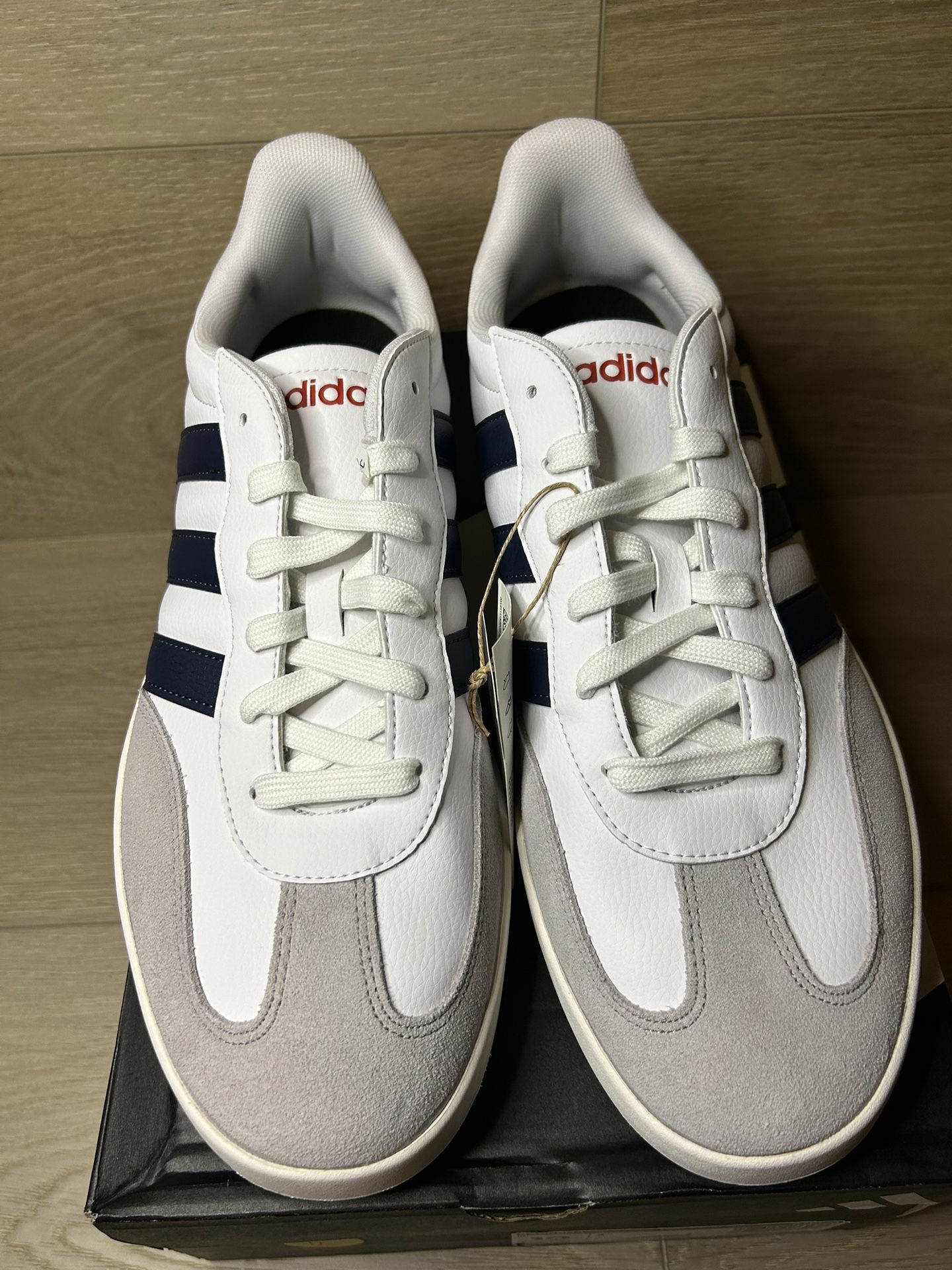 Adidas Barreda Men’s Size 12 White Navy Red Sneakers New With Box