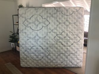 Simmons Beauty Rest KING mattress