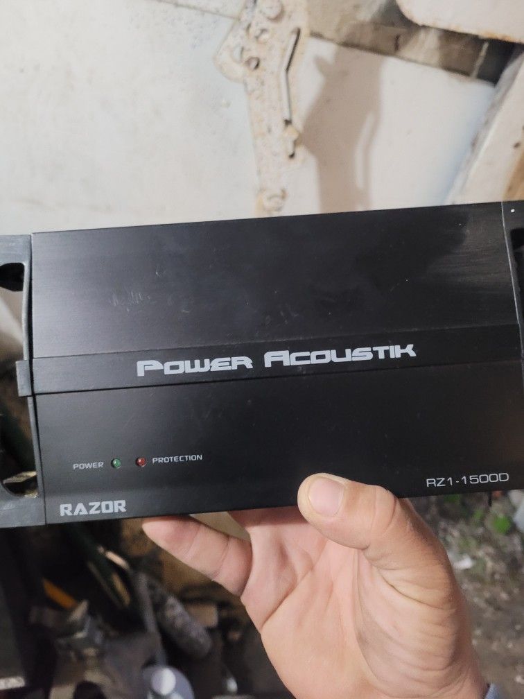 Power Acoustik RZ1-1500D Amp