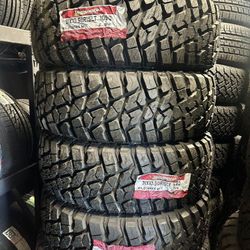 LT 31/1050/15 Mud Terrain Set Of Tires 