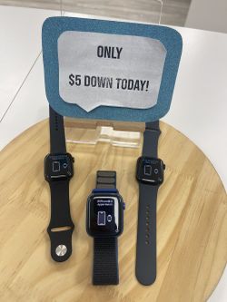 ⌚ Apple Watch Series 7 Deals – Starting at $129!