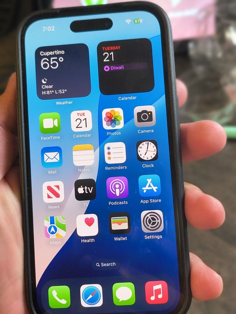 iPhone 15