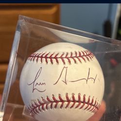 Luis Gonzalez Autographed Baseball 