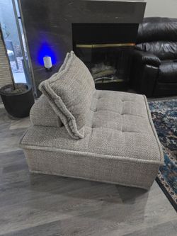 Bales accent chair