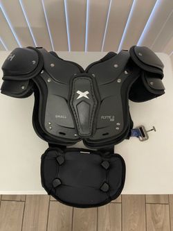 Xenith Flight 2 SF Shoulder Pads – Size Small – Excellent Condition - $150