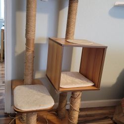 Vesper Cat Tree With Scratching Post Mcm