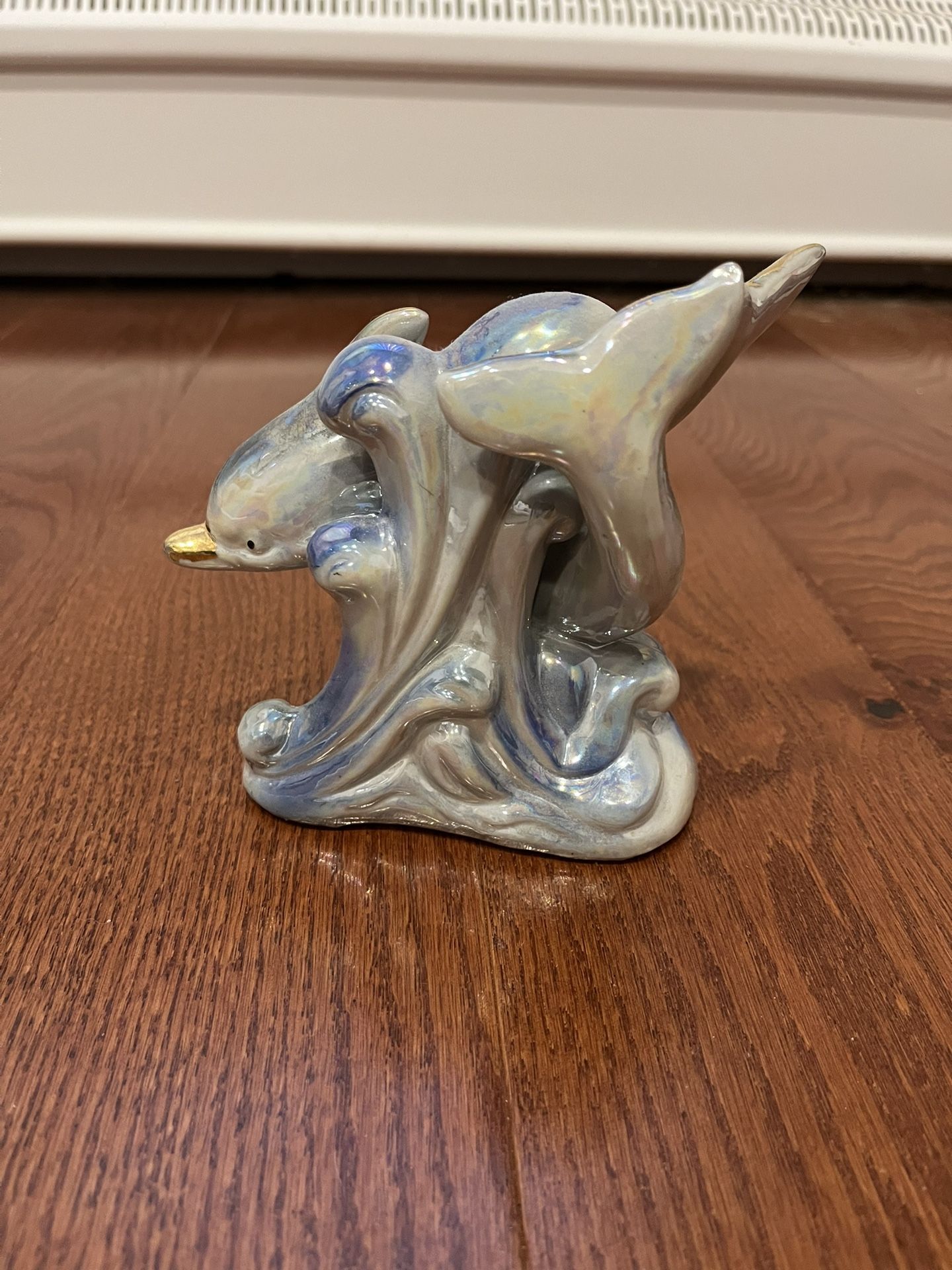 18 Daniel Brand Iridescent Dolphins In Ocean Wave Ceramic Figurine