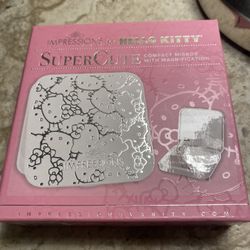 Hello Kitty Compact Miorr
