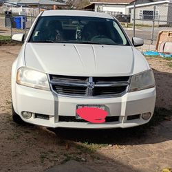 2010 Dodge Avenger 