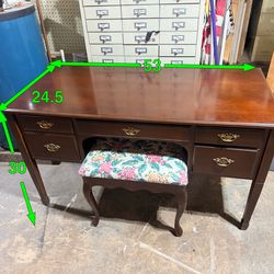 Bombay Desk / Vanity