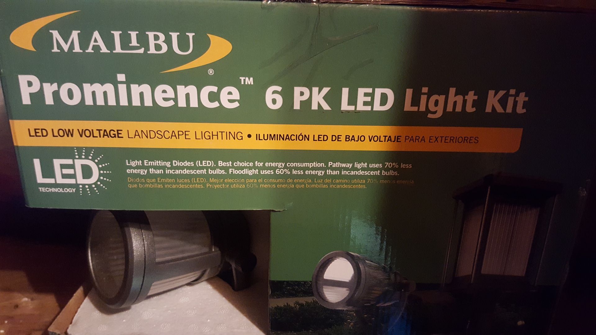 Brand New Malibu Low Voltage Outdoor Lights 6 Pack