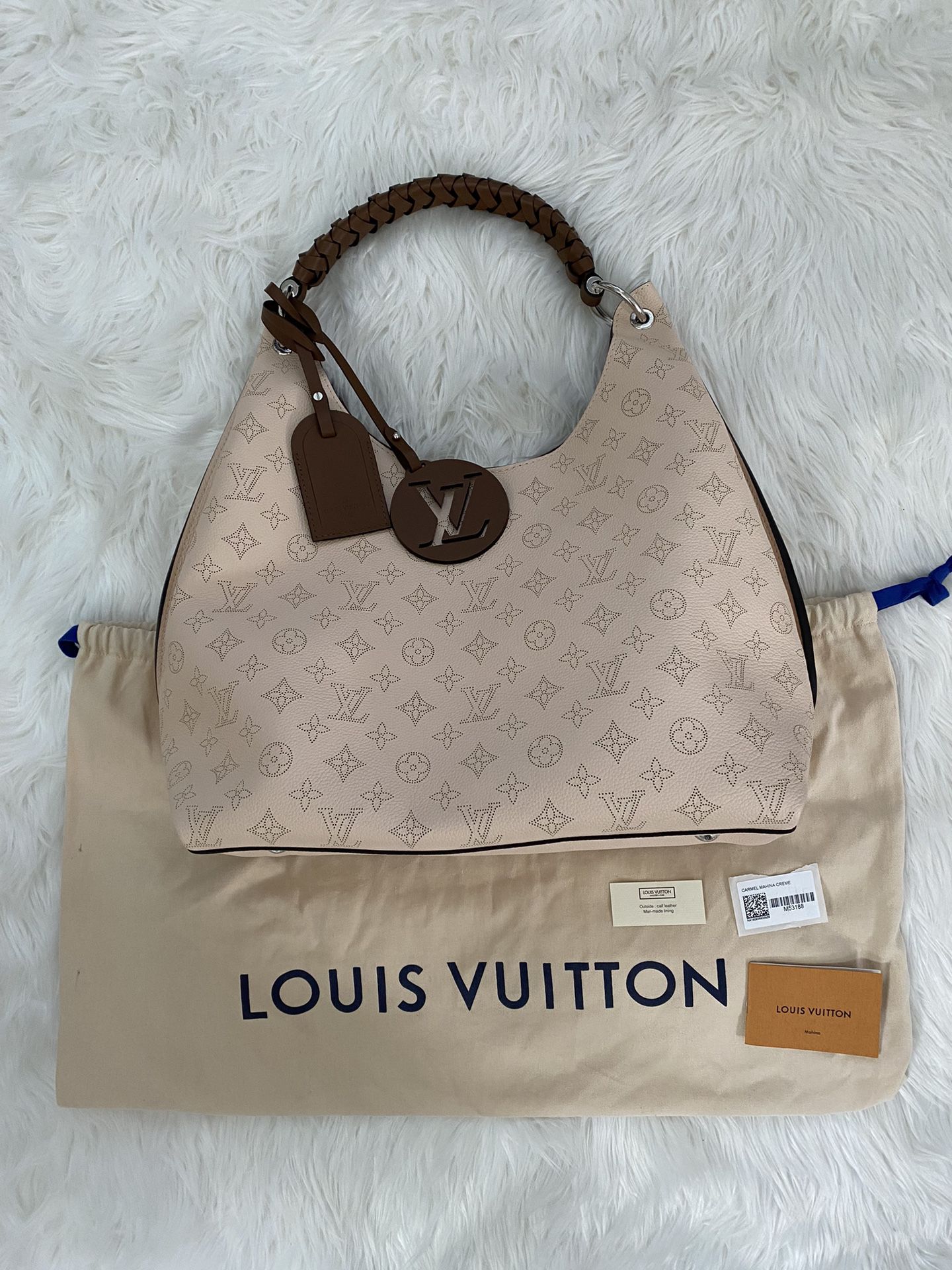 Louis Vuitton Carmel Mahina Hobo Bag Cream in Calfskin Leather