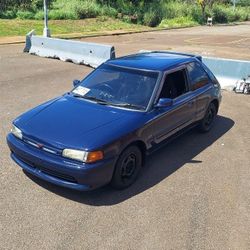 1991 Mazda 323