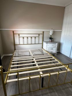 Gold Metal Bed Frame *FULL SIZE* $150 OBO!