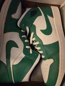 Air Jordan Mid 1