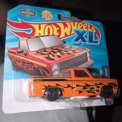 Hot Wheels xl 83" Chevy