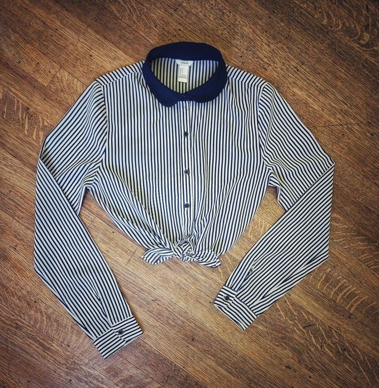 Striped Button Up Blouse With Navy Collar