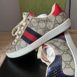 Gucci Ace GG Supreme Navy 