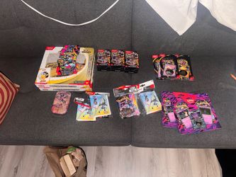 Pokémon TCG Bundle – Poster Collection, Boosters & More