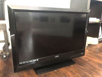 VIZIO 32” TV