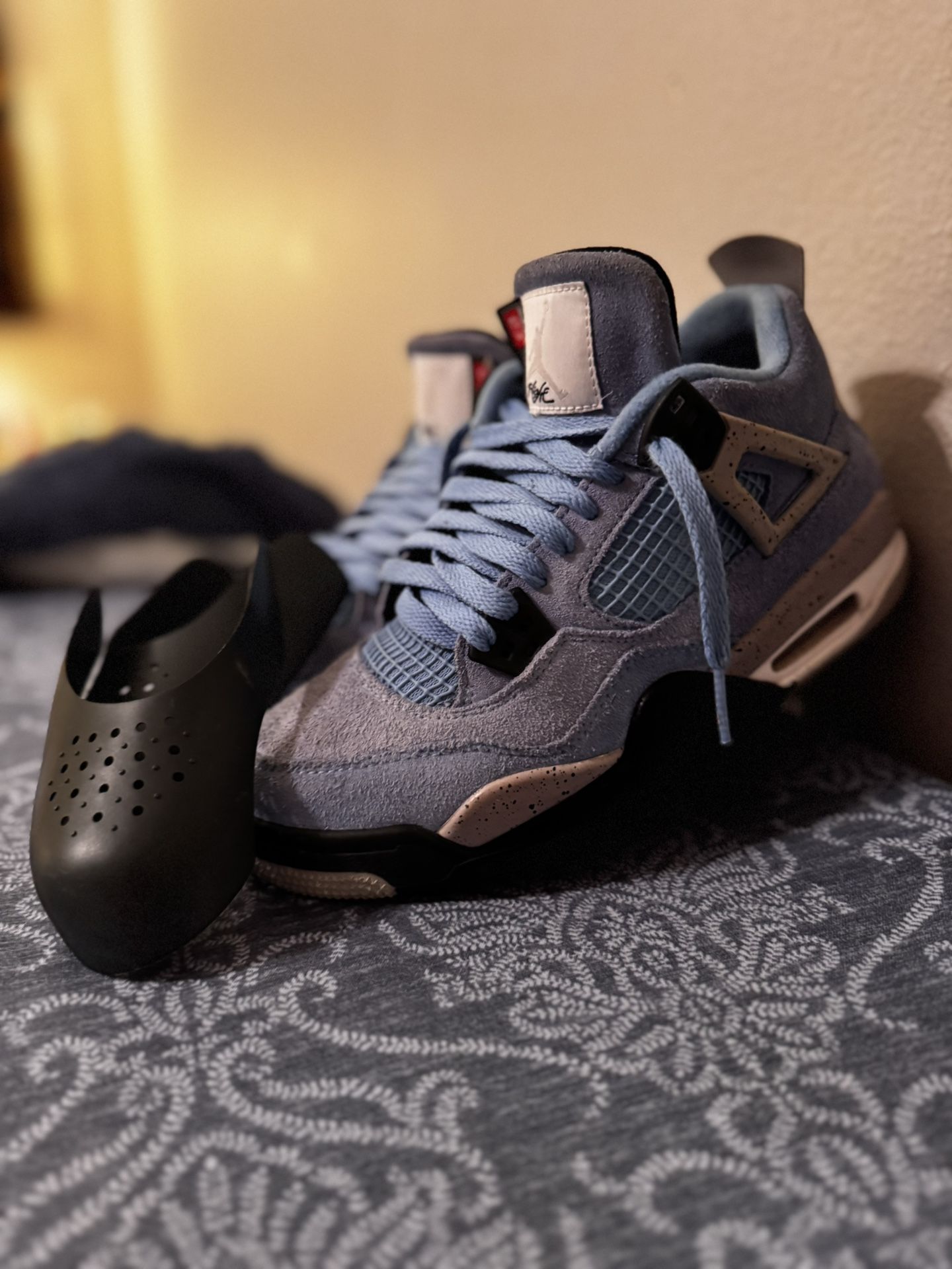 Original Jordan’s 4 Retro Unc’s With Crease Protectors (Offers, Send Me Message )