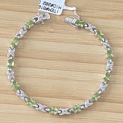 Sterling Silver Peridot Bracelet New With Tags, 7 inches of Wearablel Bracelet 