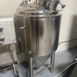 Stainless Steel Tank 