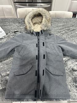 New never worn - Abercrombie & Fitch Kids Winter Fur Coat Fleece Lined Water/snow resistant Parka 9/10