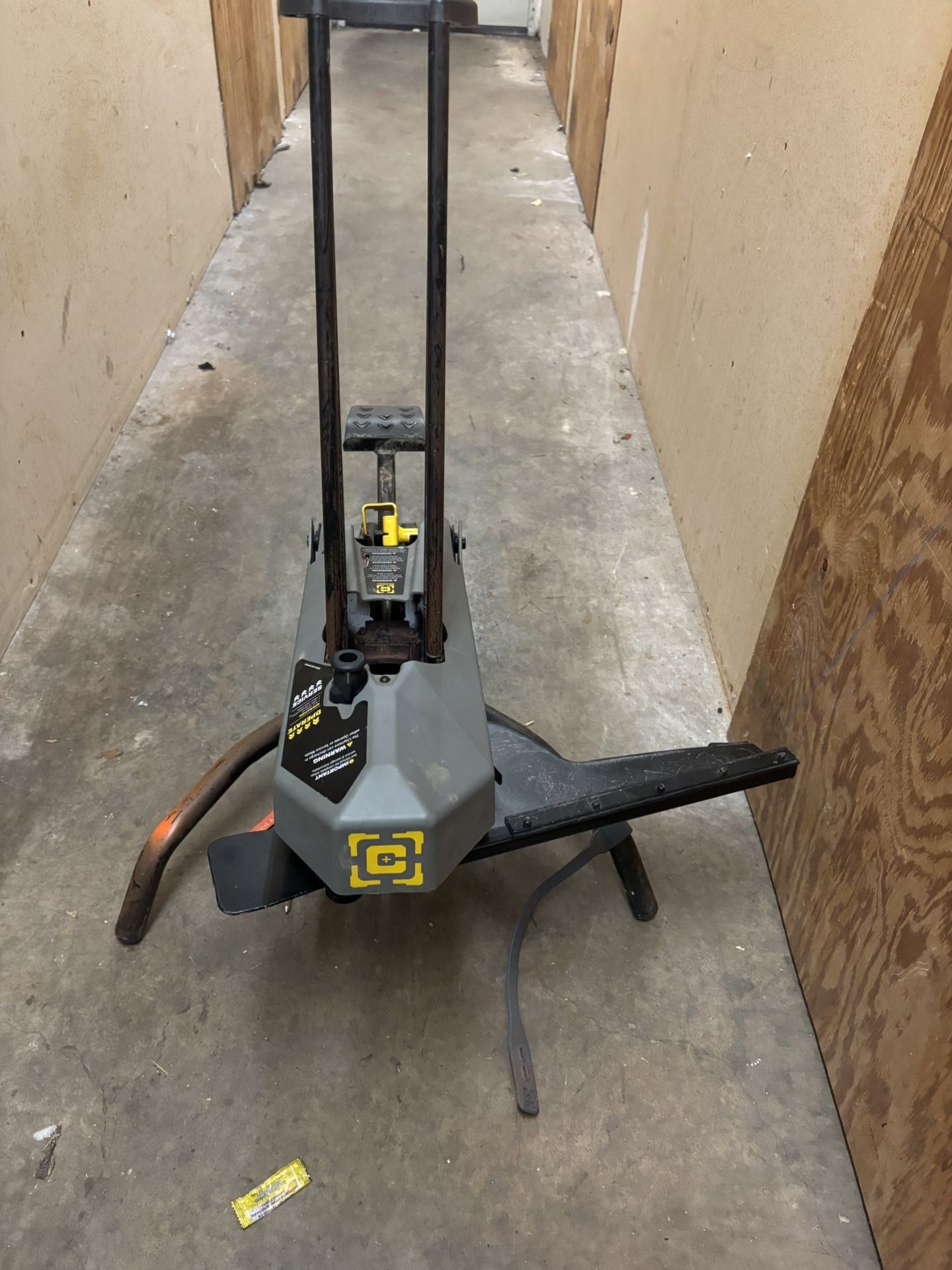 Caldwell Claymore Clay Pigeon Thrower